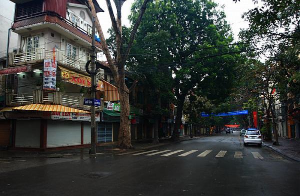 Nguyen Huu Huan Street